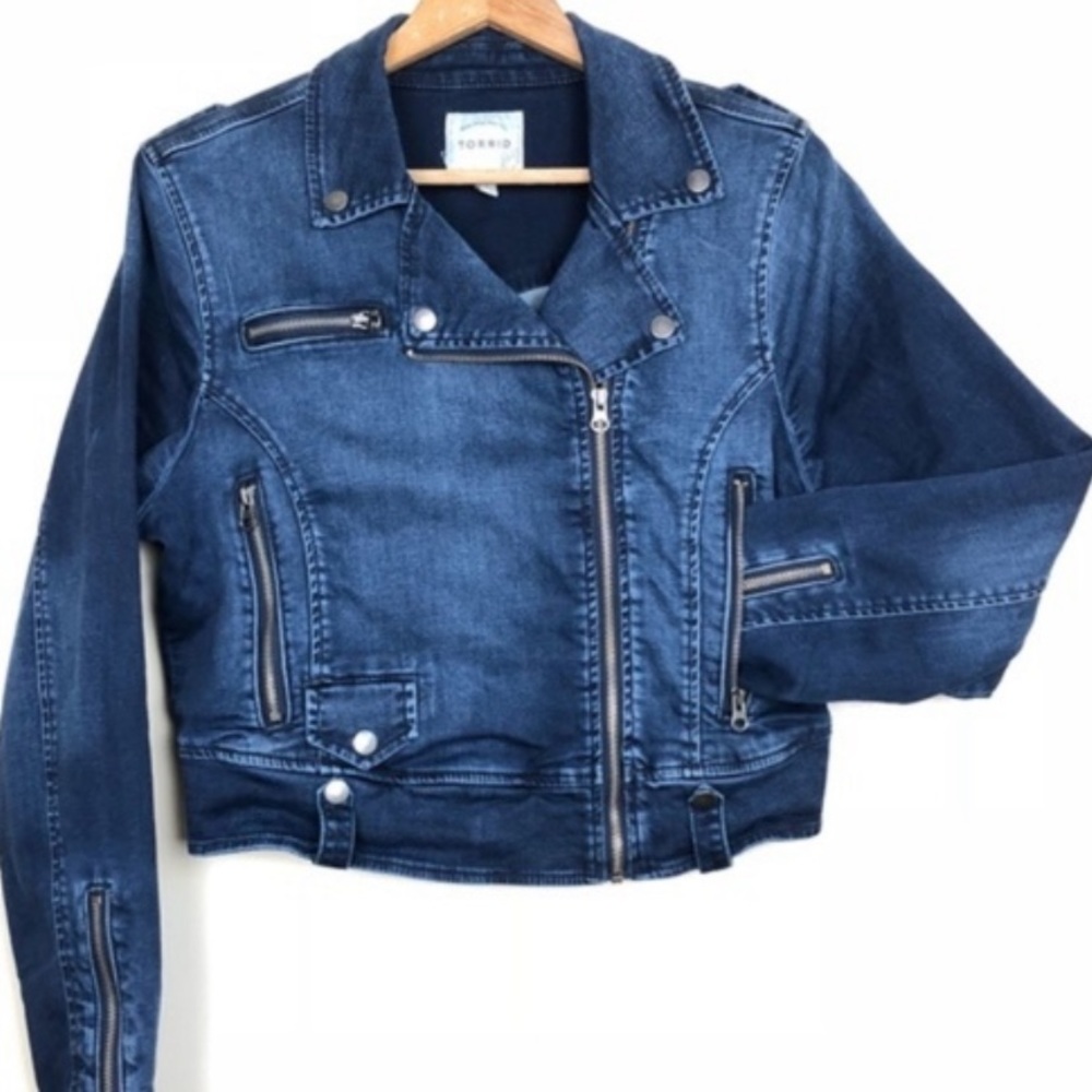 Torrid denim cropped Moto jacket Size 2X